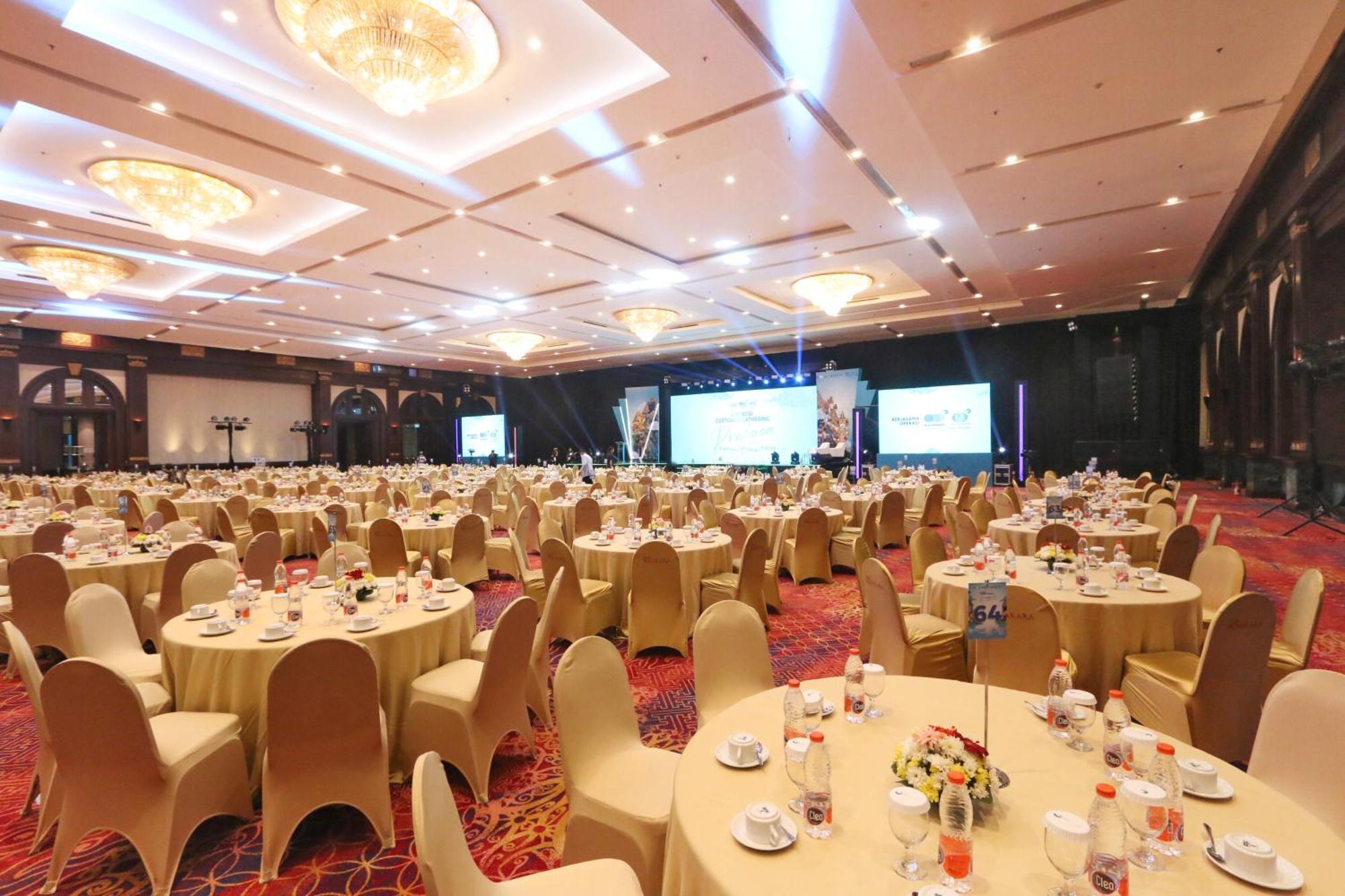 Hotel Bidakara Jakarta Buitenkant foto
