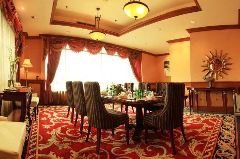 Hotel Bidakara Jakarta Buitenkant foto